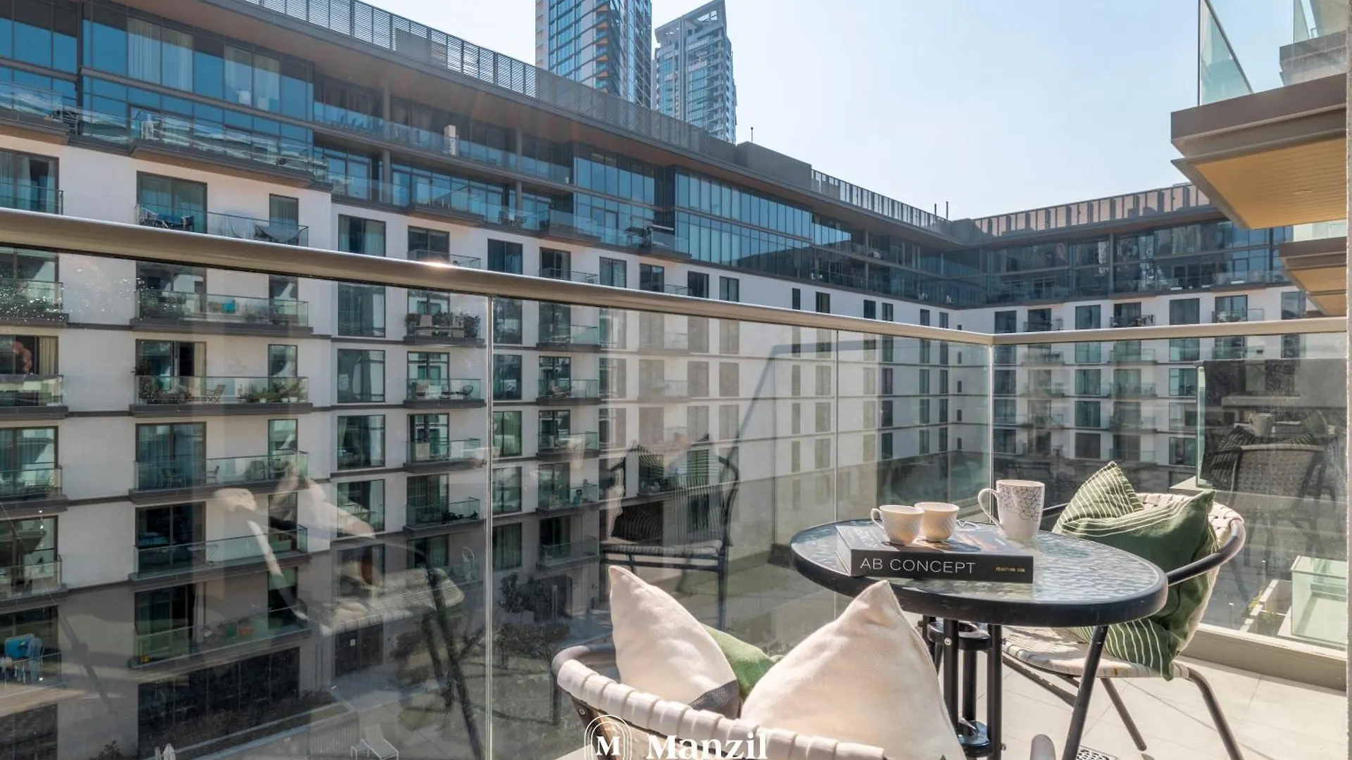 Manzil - 1Br Apartment In Sobha Hartland With Pool View, Near Burj Khalifa And Dubai Mall